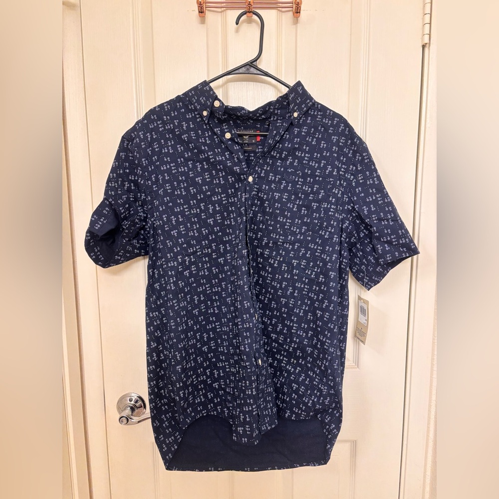 Men’s Button Down Collared Shirt